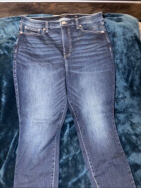 Lucky Brand Women's Dark Blue Skinny Jeans